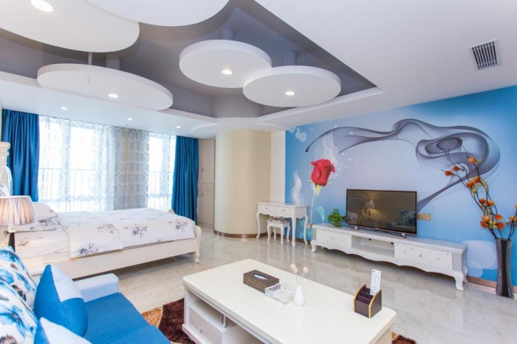 Deluxe Double room with city view