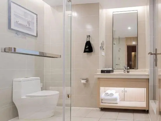 S International Hotel