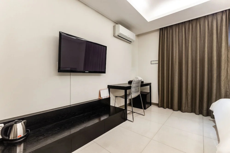 Ruby Tourist Hotel Wolmido