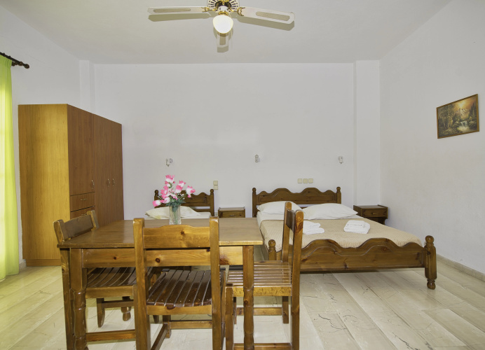 Ira Apartments