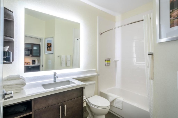 1 Bedroom Double Suite