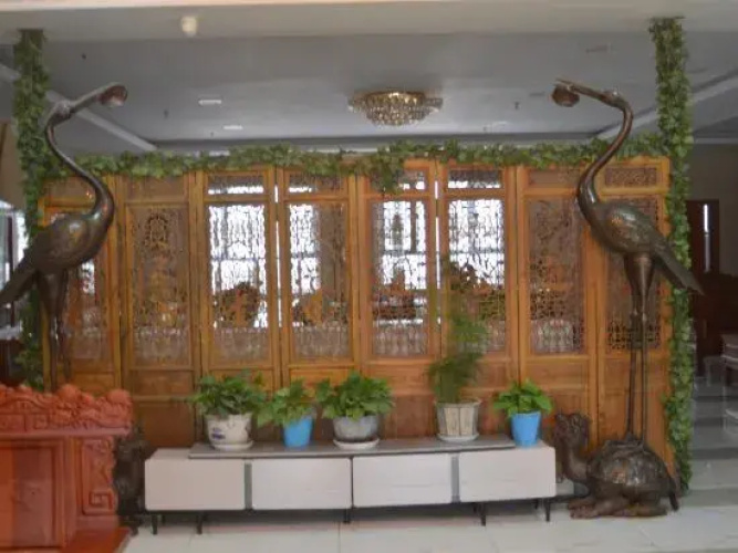 Ruoyu Shang Hotel