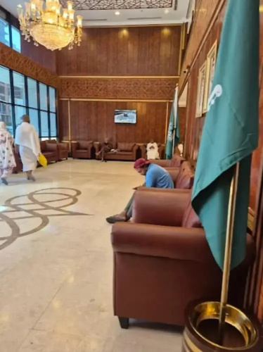 Fakher Al Azizia Hotel