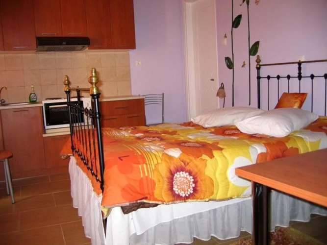 Hermoupolis Rooms