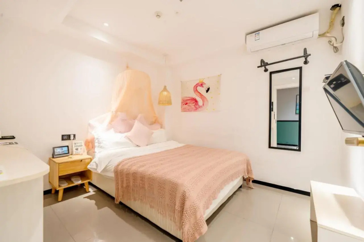 InnStar Hotel