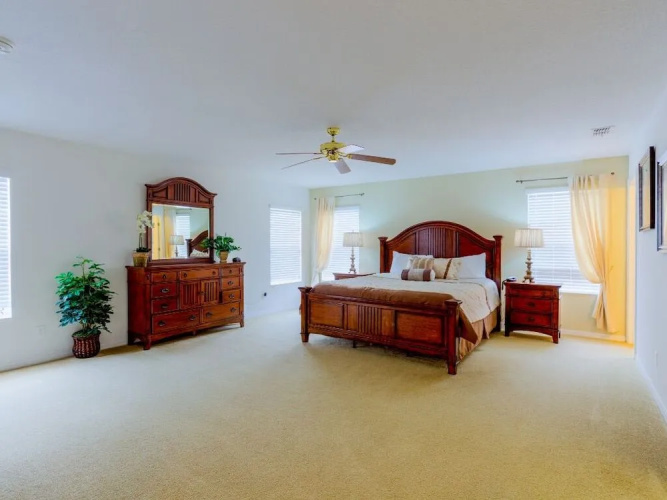 South-facing Pool With Spa & Games Room