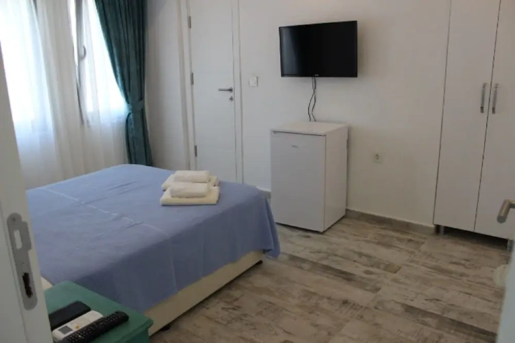Standard Double room with city view