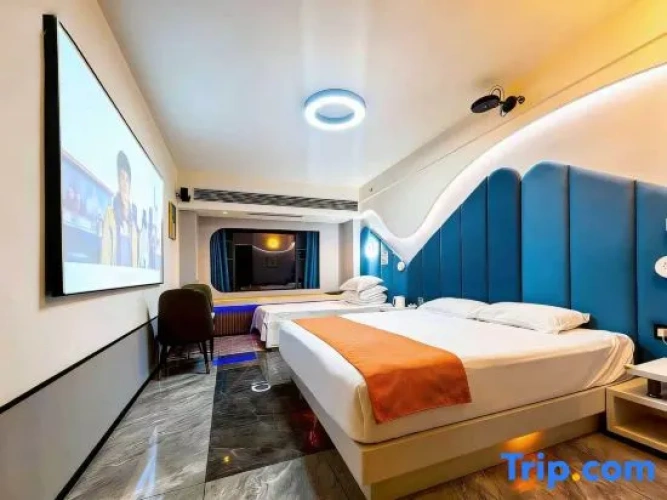 Standard Twin Family room