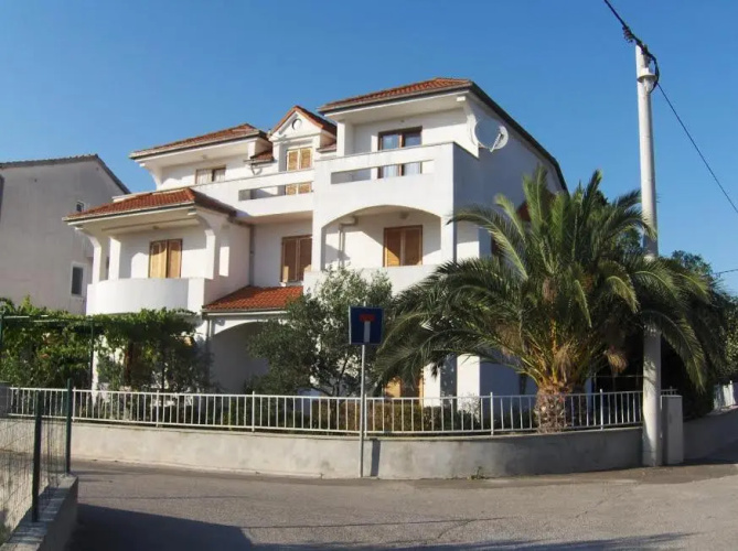 Seaside Apartment