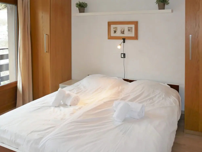 Olympic J0 - Two Bedroom