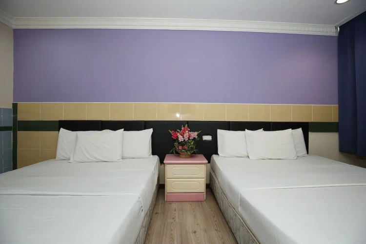 Economy Twin room
