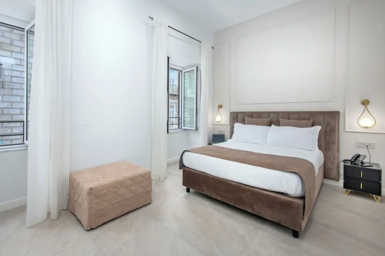 Classic Triple room