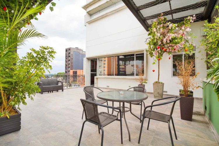 Camelot Apartments