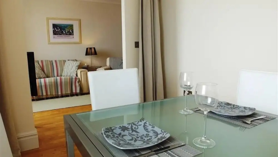 Paragon House 3