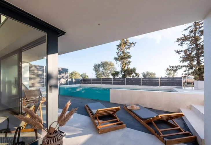 Superior Villa