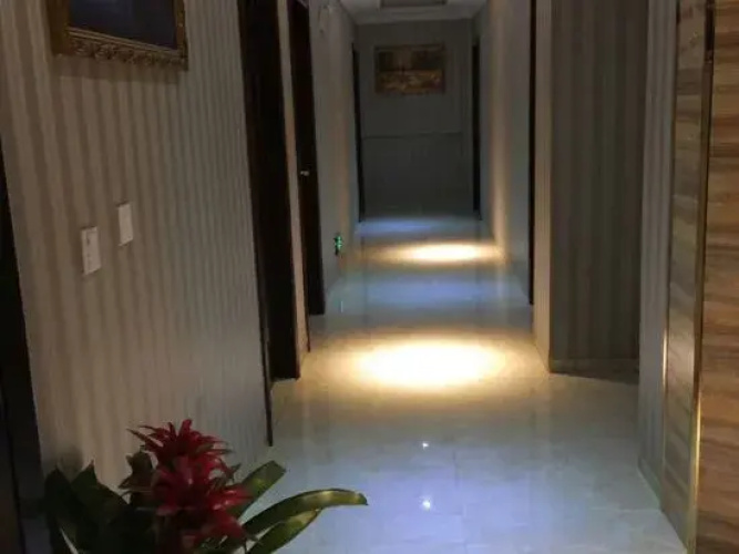 Xingyi Linhai Hotel