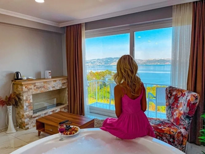 Royal Double room with lake view