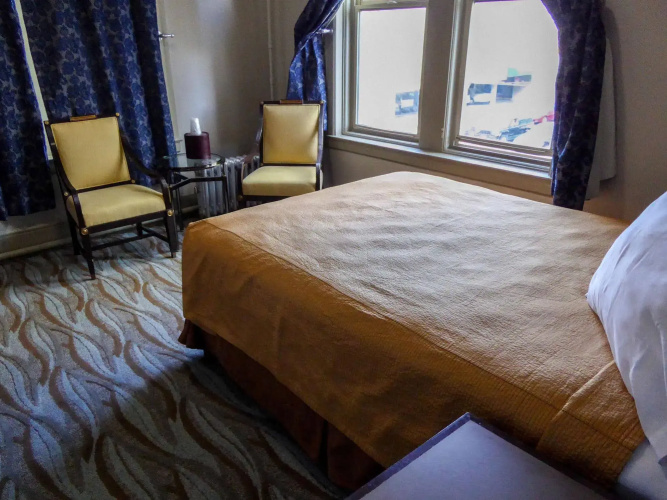 Ram's Hotel