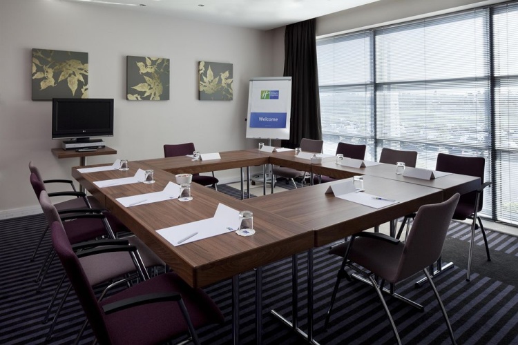 Holiday Inn Express Birmingham - Walsall photo 17
