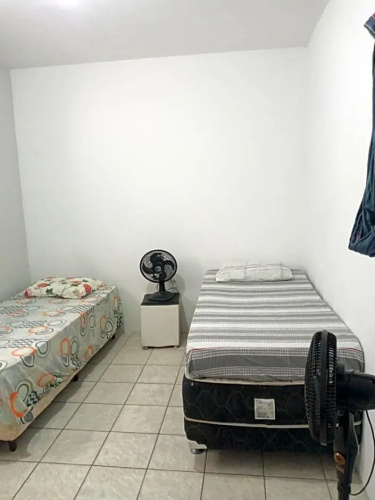 Quarto compartilhado - Tropicália's house
