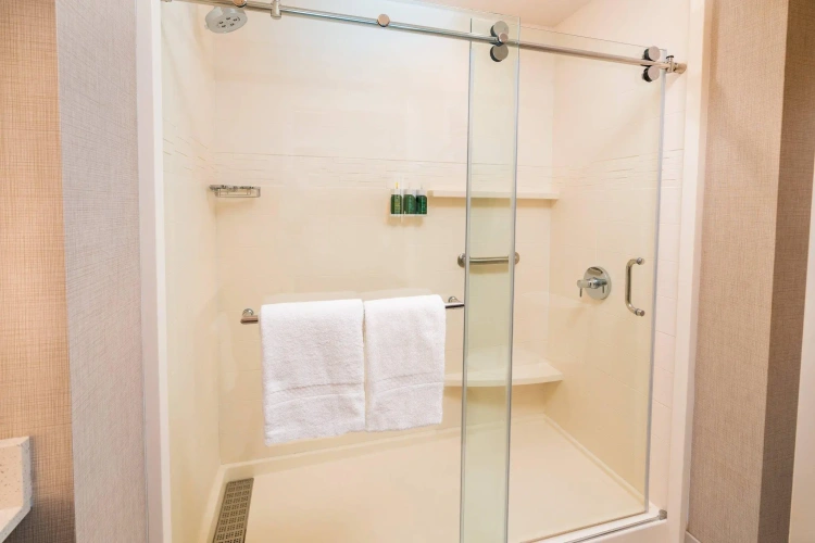 2 Bedrooms Suite