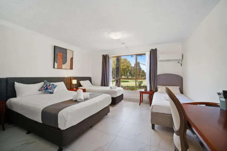 Golf Place Inn