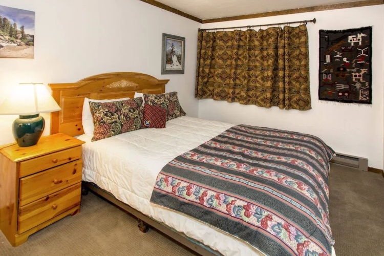 Mammoth Point 129 - Two Bedroom Condo