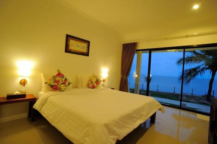 Standard Double room seafront