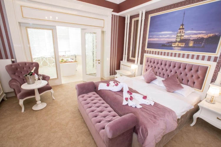 Deluxe Double Suite