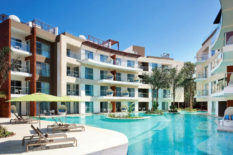 The Fives Beach Hotel & Residences photo 20