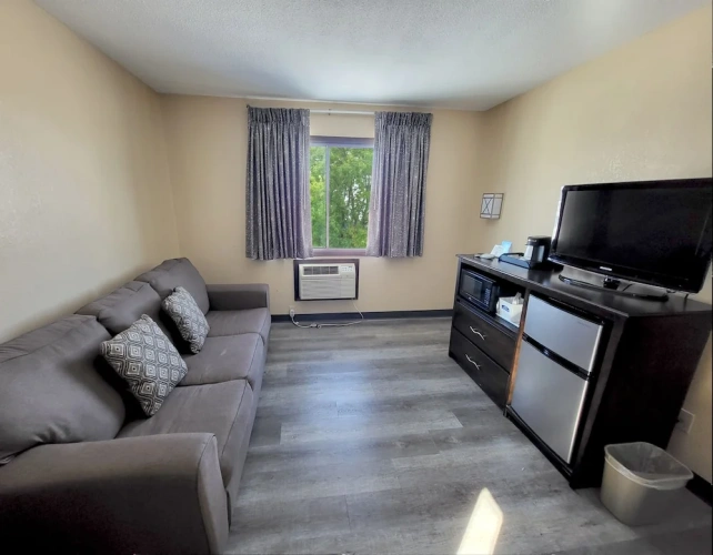 1 Bedroom Double Suite
