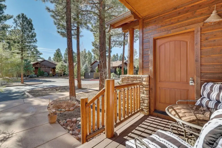 Rustic Retreat w/ Spacious Deck in Show Low!
