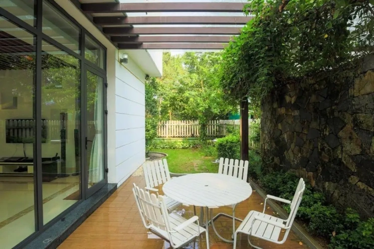 3 Bedrooms Villa