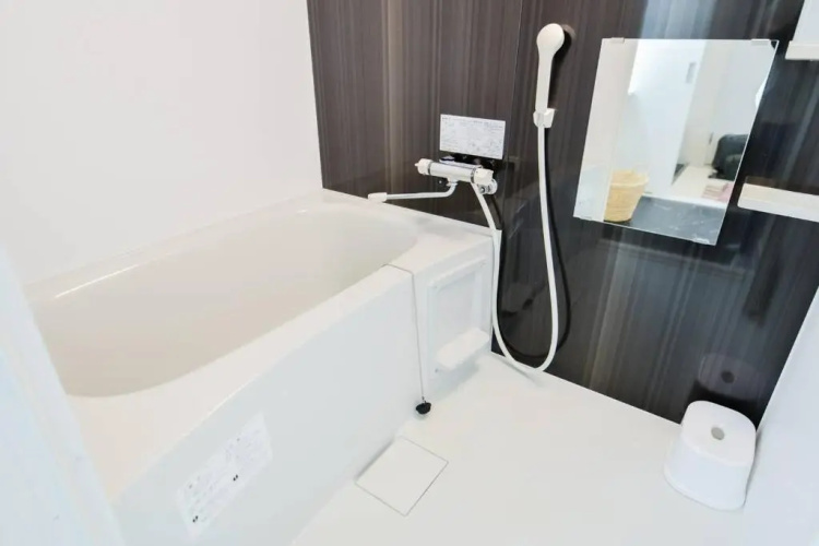 momo premium 501