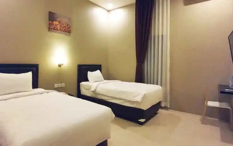 Cinnamon's Hotel
