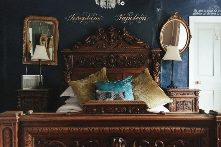 Superior room