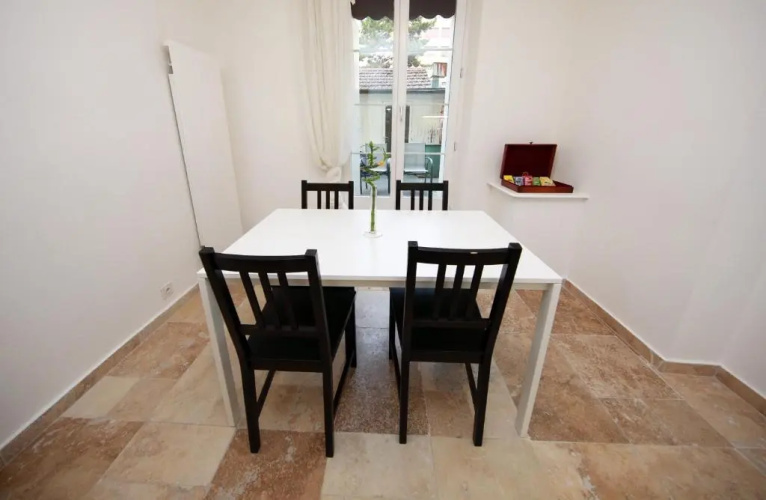Cozy Apartment close to Cornavin Train Station and lake