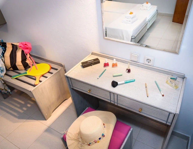 1 Bedroom Apartment with balcony
