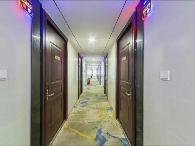 Weiyi Hotel