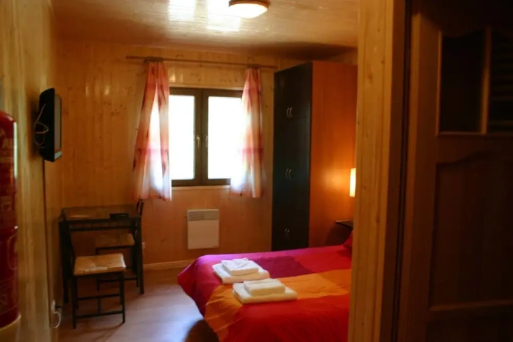 1 Bedroom Double Bungalow