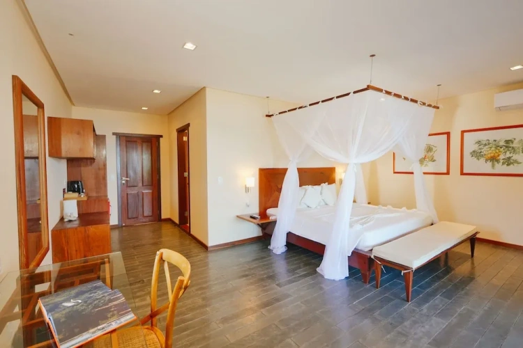 Deluxe room with balcony