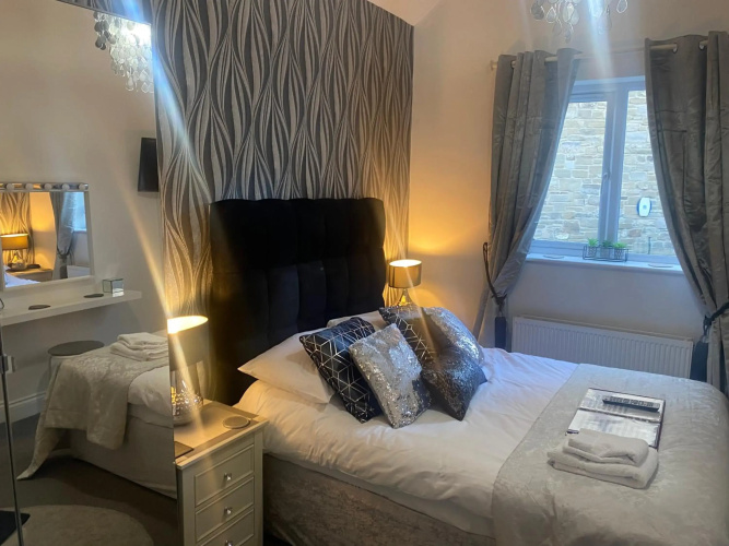 Castle Gate Guest House
