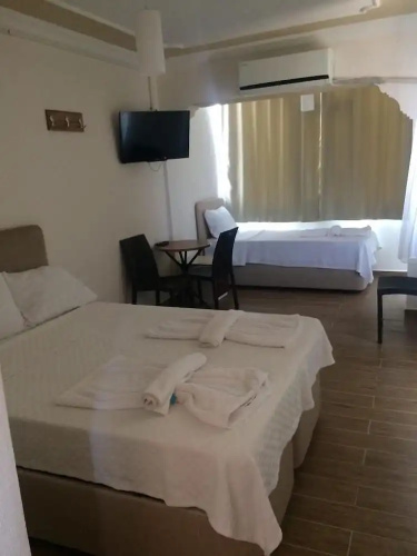 Ev Otel