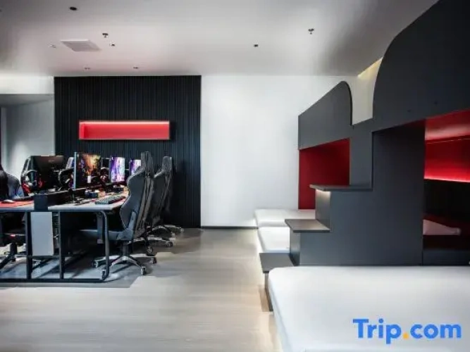 Privilege Sextuple room