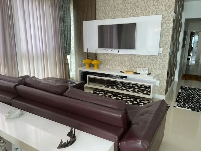 Luxury Apartment