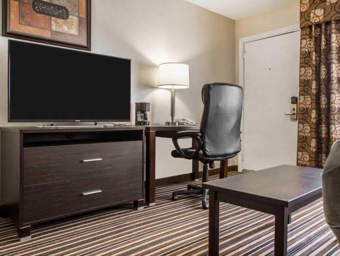 Quadruple Suite
