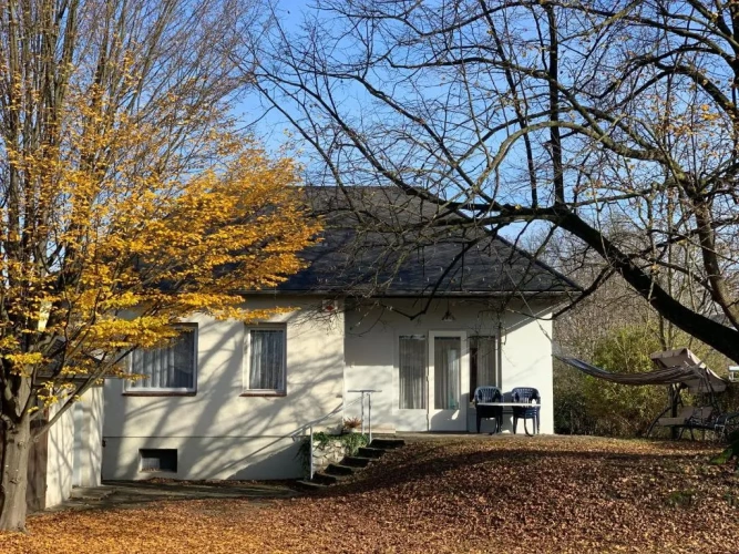 3 Bedrooms Cottage