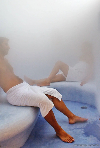 Yades Suites & Spa