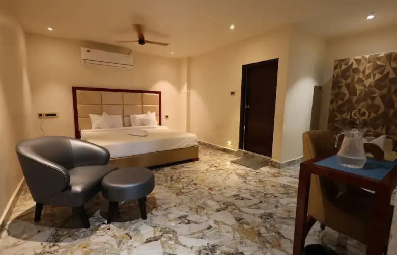 Hotel Chutneys As Rao nagar