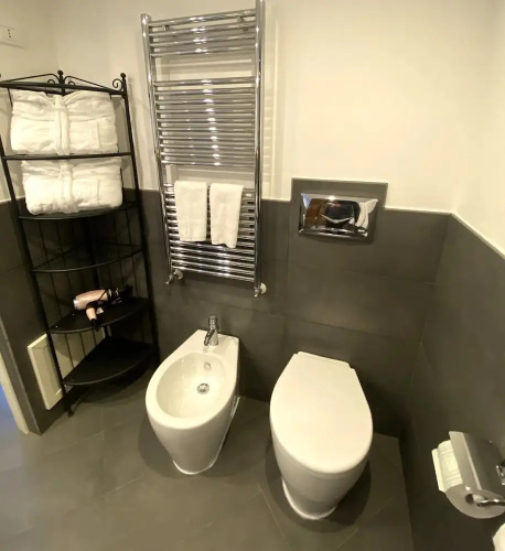 CMH Castello Suites